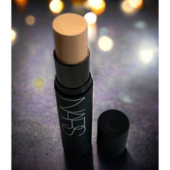 NARS Velvet Matte Foundation Stick CEYLAN LIGHT 6 **READ** - Picture 2 of 3